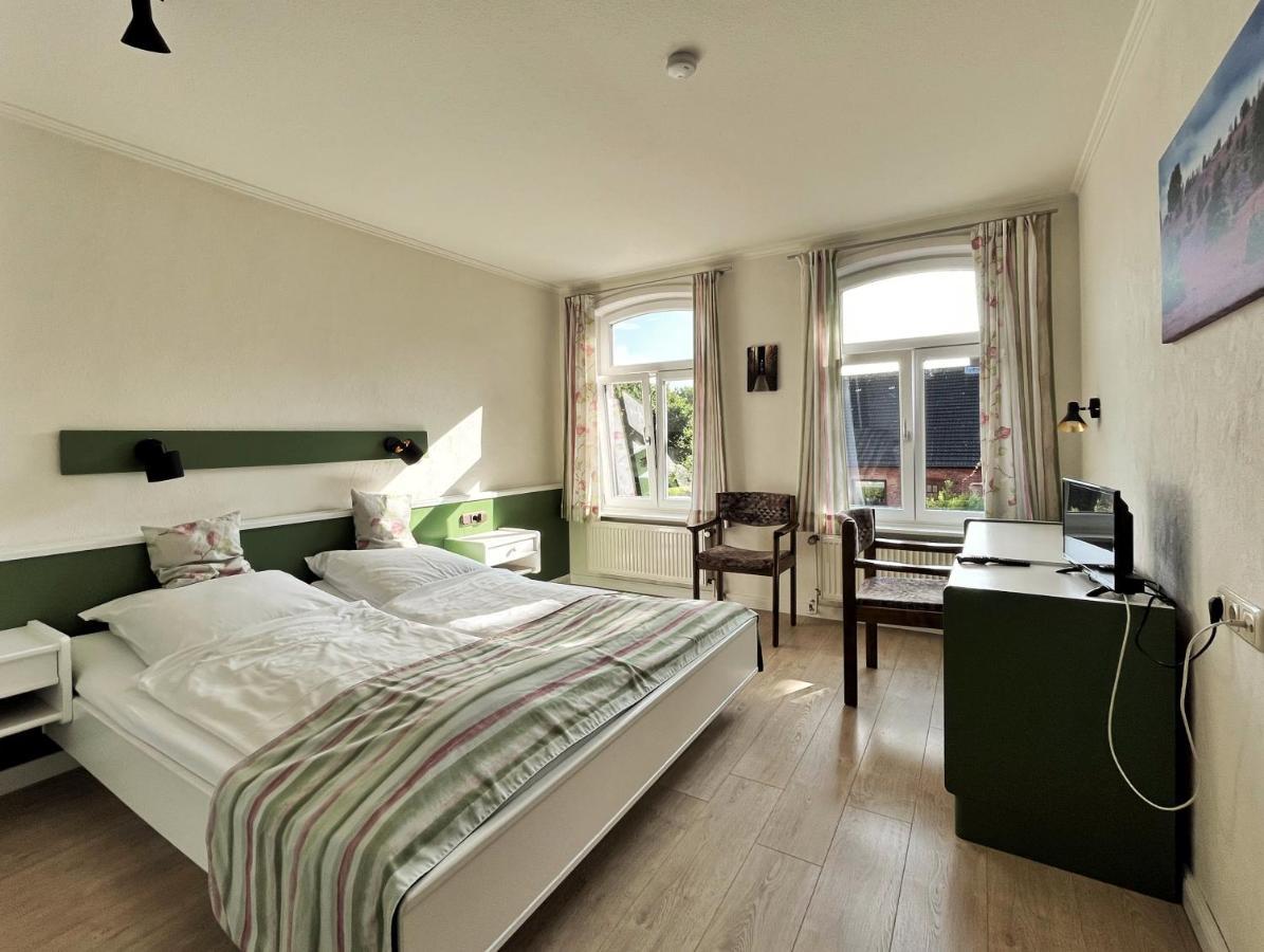 Hotel Gasthof Heidelust Pension Undeloh Esterno foto